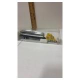 1:87 scale semi truck and trailer
