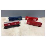 4 HO Scale Box Cars CSX, Burlington, & Sante Fe