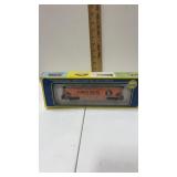 AHM  HO scale Illinois Central open, Hopper Train