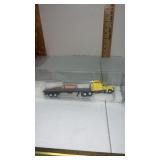 Semi truck and trailer 1/87 scale