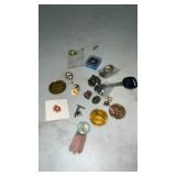 Pinbacks , Tokens , Cadillac Key, Service Pins &