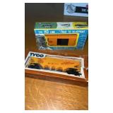 TYCO & AHM HO Railroad Cars
