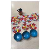 Tin toy tea set not complete