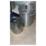 2 large pots