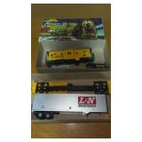 2 Athearn HO Railroad Cars, Caboose & Semi