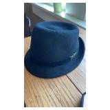 Black /fedora hat