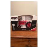 Country Classics 1-16 Scale Case Die Cast