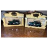 Chevron 1939 Chevrolet pickup truck Coop diecast