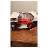 Country Classics 1/16 Scale ALLIS Die Cast