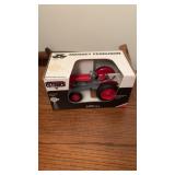 Country Classic 1/16 Scale Massy Ferguson Die