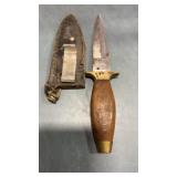 Knife with sheath