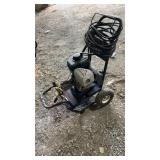 Pressure washer 2500 psi 6.5 Ho 2.4 gpm has