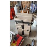 Portable storage container