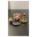 Native American miniature pot vases  signed and