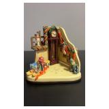 Goebel M.J. Hummel Christmas time  1038-D