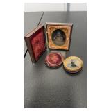 2 Miniature Hinged Picture Frames