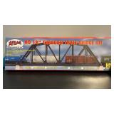 New  sealed pkg Atlas HO scale 18ï¿½ through truss