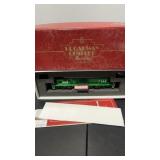 Paragon HO Scale EMD SD40-2 Helm Leasing