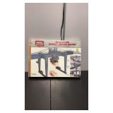 NIB HO Scale Operating Mighty Mover Crane