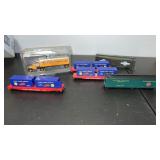 6 HO Scale Railroad Cars , Semi Trailers, Maine