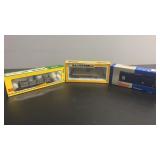 HO SCALE Bachmann , Fleischmann train cars and