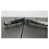 2 HO Scale Railroad Tanker Cars & CSX Tanker &