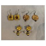 Vintage Betsey Johnson Bumble Bee Earrings