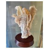 1997 Seraphine Angel Music Box Isabel