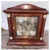 Vintage Bulova Quartz Mantle Clock
