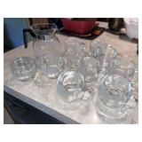 1970 Nestle Nescafe Frosted Globe Coffee Pot Set