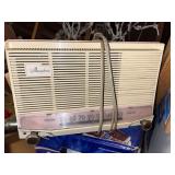 1959 General Electric Musaphonic Tube Radio