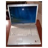Dell Inspiron 1721 Laptop w/ Windows Vista OS