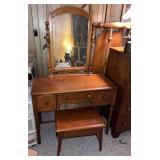 Vtg Continental Furniture Co Maple Bedroom Suite