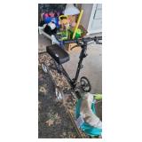 KNEE SCOOTER *WITH RESERVE