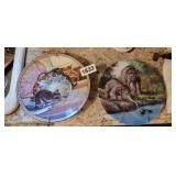 (2) W.T GEORGE COLLECTORS PLATES *ELEPHANTS AND KI