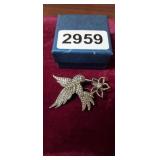 AVON HUMMINGBIRD PIN