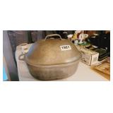 HAMMERED ALUMINUM DUTCH OVER ROASTER