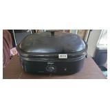 OSTER LARGE ROASTER