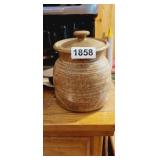 SMALL CROCK WITH LID