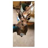 PLASTIC DEER WALL DECOR