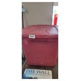 TOTE WITH LID