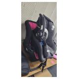 2 CAR SEATS