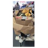 LOT OF TEEN GIRL CLOTHING *SOME WITH TAGS