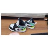 TODDLER JORDANS SIZE 4C