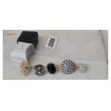 5 DINNER RINGS *SIZE 9 AND 10