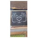 FINGER HEART SIGN