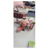 HANGING SANTA WITH PRESENTS DECOR