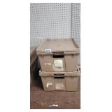 2 TOTES