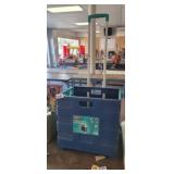 FOLDING CRATE WITH WHEELS