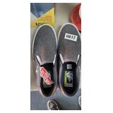 VANS *NEW SIZE 11
